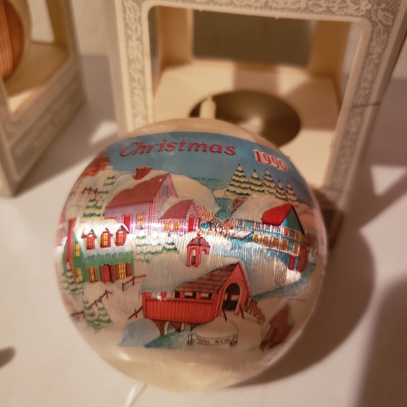 Vintage Christmas Satin Tree Ornaments Lot of 6 - Picture 4 of 8